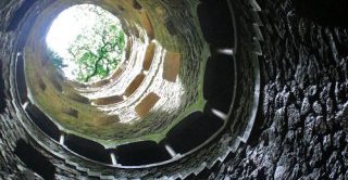 Initiation Wells Poço Iniciáticoin Quinta Regaleira